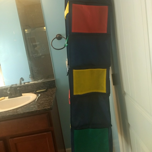 Children's Days of the Week Clothes Organizer - Picture 3 of 3